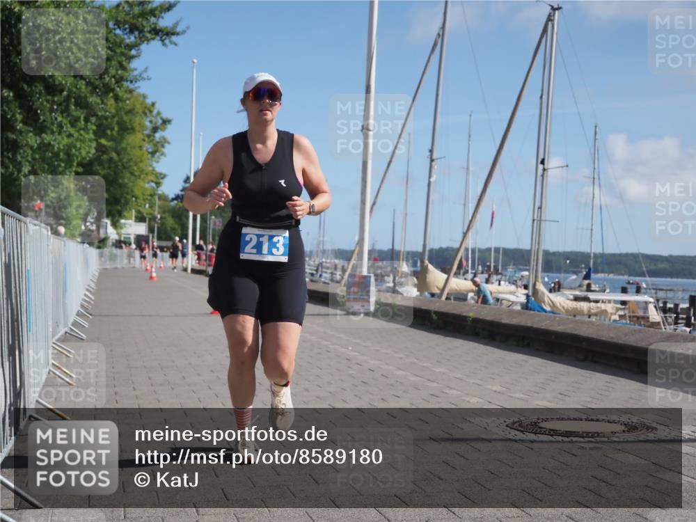 17.08.2025 - KN Förde Triathlon 2025 KatJ http://msf.ph/oto/8589180 17.08.2025 10:41:18 Laufen 213 meine-sportfotos.de