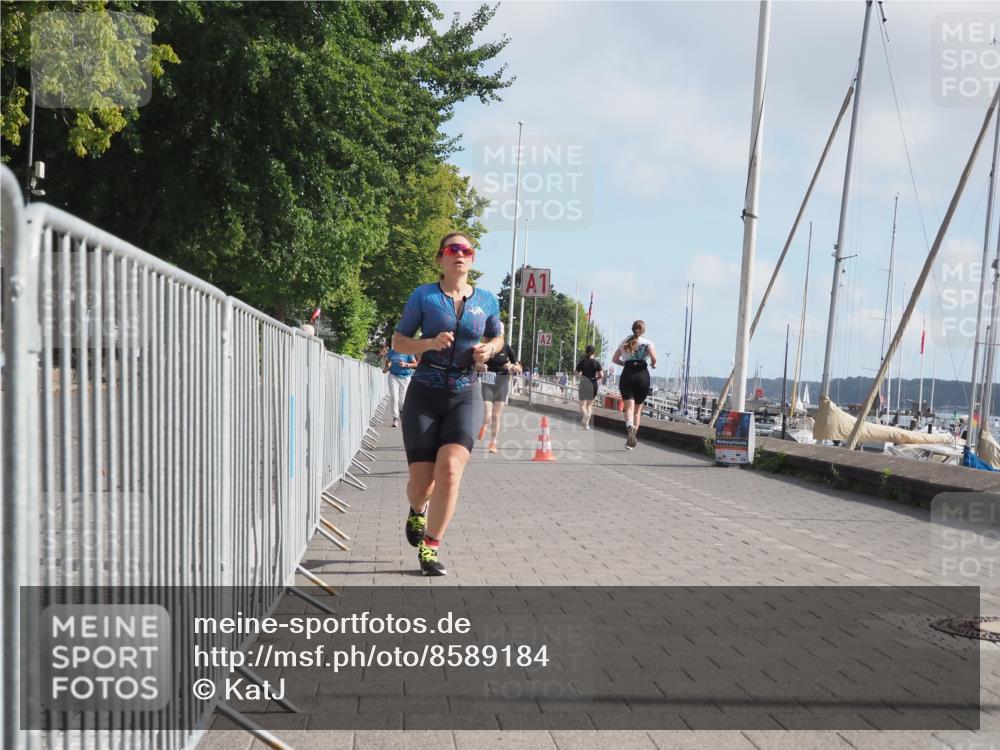 17.08.2025 - KN Förde Triathlon 2025 KatJ http://msf.ph/oto/8589184 17.08.2025 10:15:40 Laufen 127, 150, 210, 234 meine-sportfotos.de