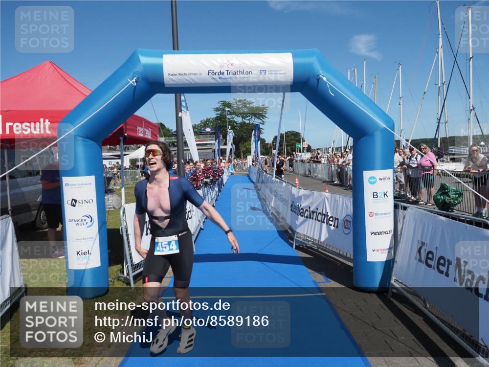 17.08.2025 - KN Förde Triathlon 2025 MichiJ http://msf.ph/oto/8589186 17.08.2025 13:46:09 Laufen 454 meine-sportfotos.de