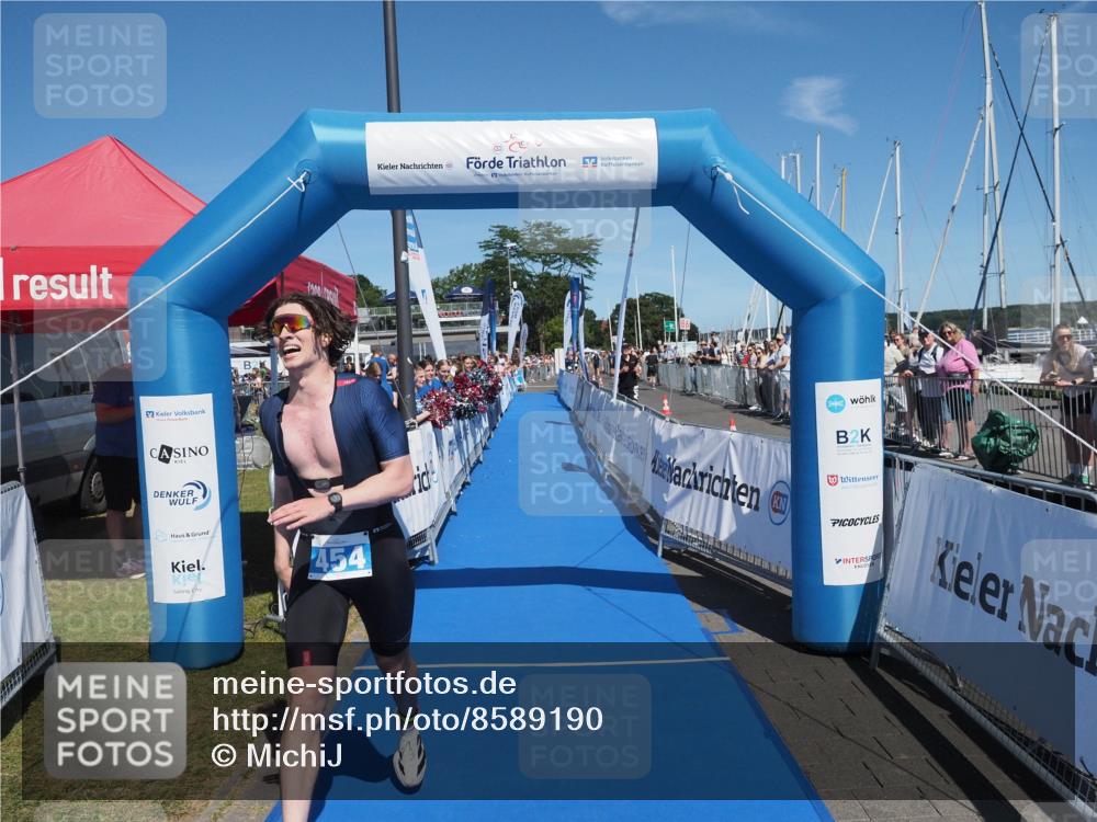 17.08.2025 - KN Förde Triathlon 2025 MichiJ http://msf.ph/oto/8589190 17.08.2025 13:46:10 Laufen 454 meine-sportfotos.de