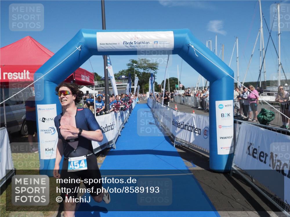 17.08.2025 - KN Förde Triathlon 2025 MichiJ http://msf.ph/oto/8589193 17.08.2025 13:46:10 Laufen 454 meine-sportfotos.de