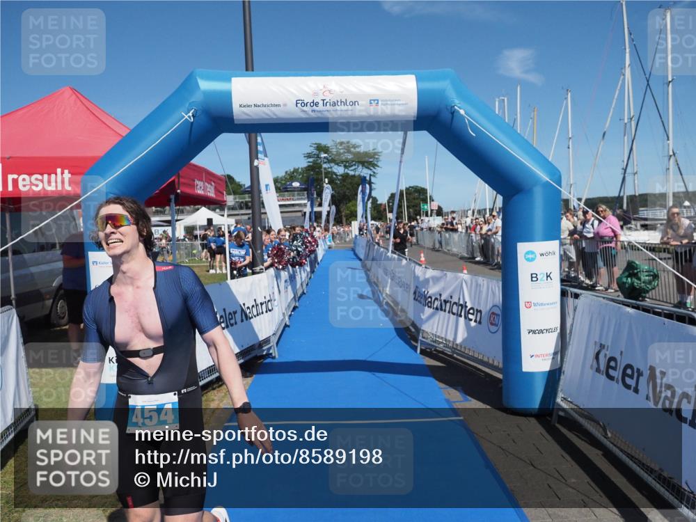 17.08.2025 - KN Förde Triathlon 2025 MichiJ http://msf.ph/oto/8589198 17.08.2025 13:46:10 Laufen 454 meine-sportfotos.de