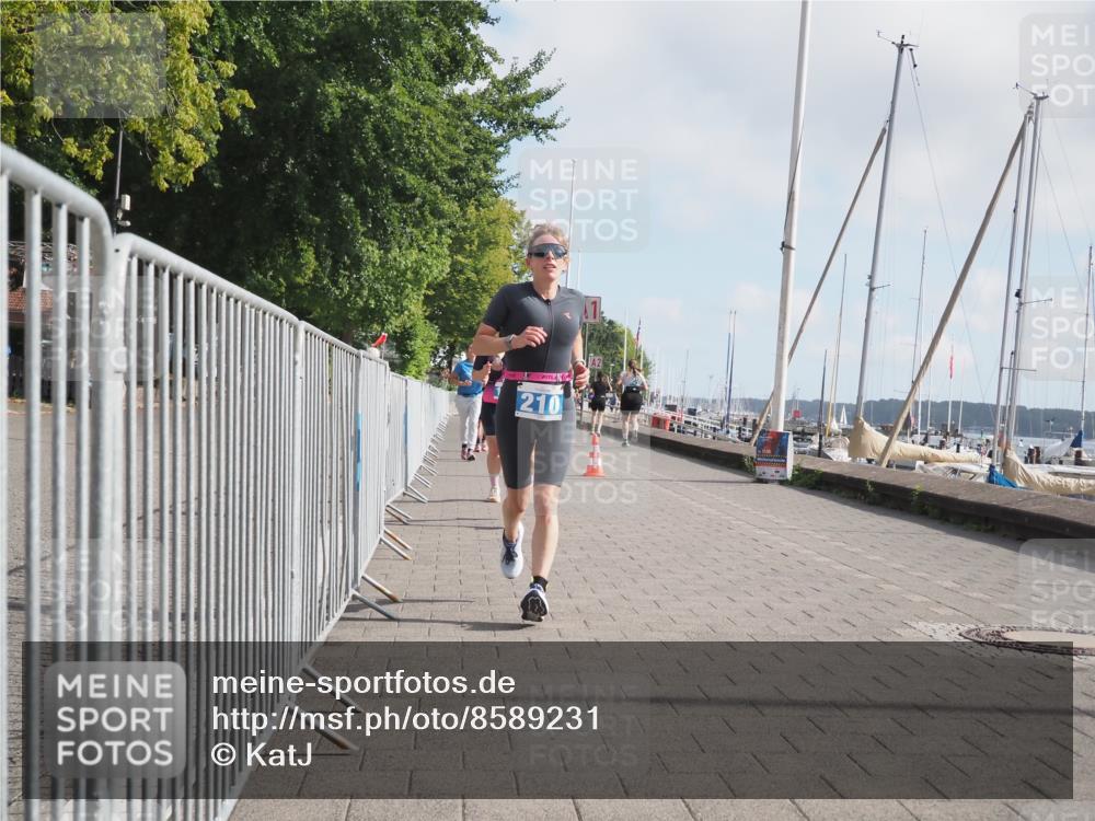 17.08.2025 - KN Förde Triathlon 2025 KatJ http://msf.ph/oto/8589231 17.08.2025 10:15:43 Laufen 127, 150, 152, 169, 210, 234 meine-sportfotos.de