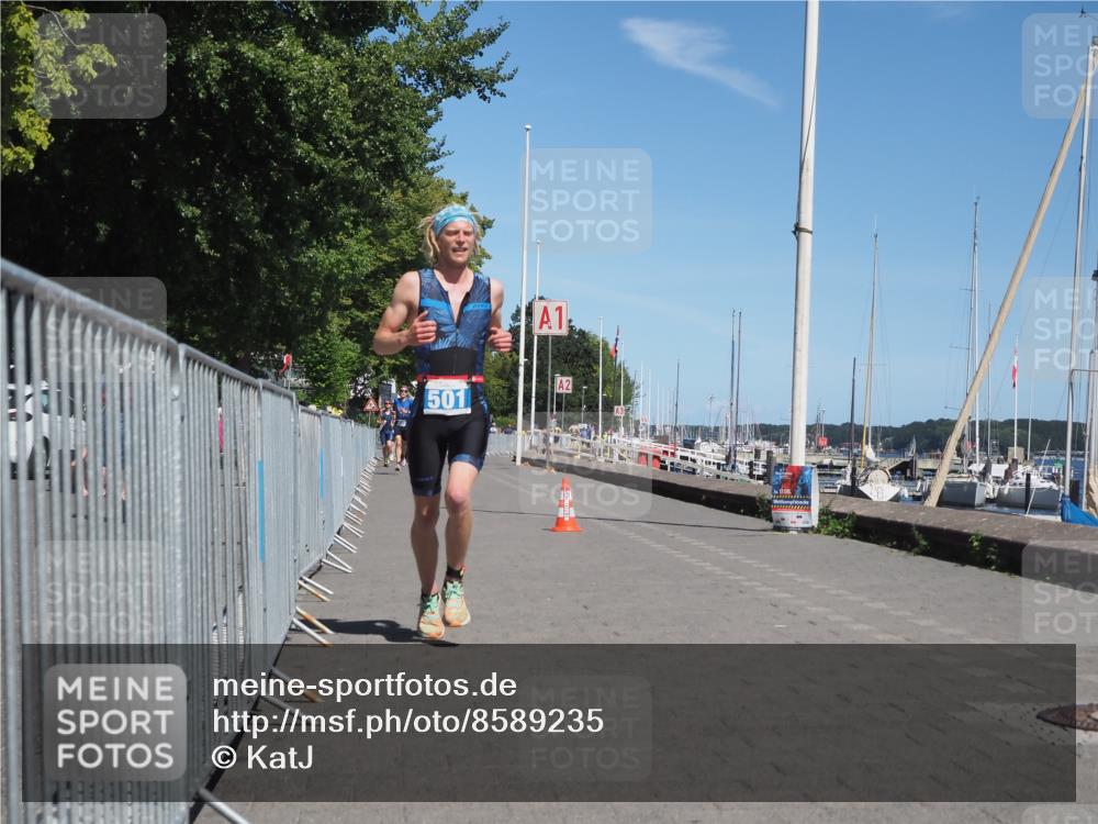 17.08.2025 - KN Förde Triathlon 2025 KatJ http://msf.ph/oto/8589235 17.08.2025 13:33:39 Laufen 501 meine-sportfotos.de