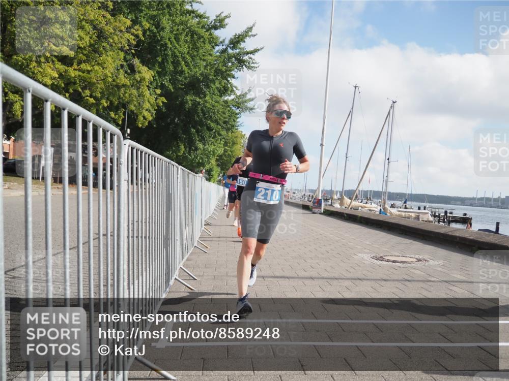 17.08.2025 - KN Förde Triathlon 2025 KatJ http://msf.ph/oto/8589248 17.08.2025 10:15:44 Laufen 127, 150, 152, 169, 210, 234 meine-sportfotos.de