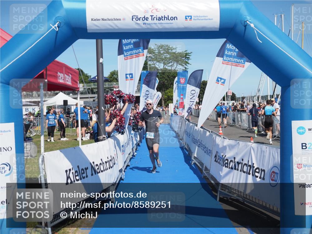 17.08.2025 - KN Förde Triathlon 2025 MichiJ http://msf.ph/oto/8589251 17.08.2025 13:46:45 Laufen 425 meine-sportfotos.de
