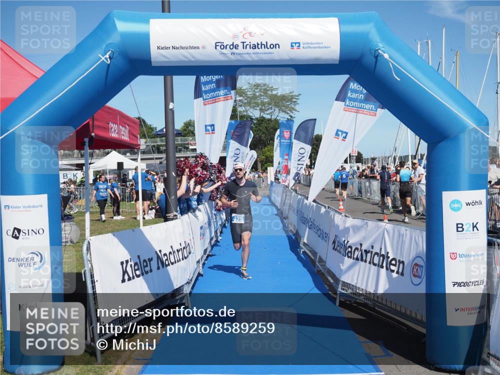 17.08.2025 - KN Förde Triathlon 2025 MichiJ http://msf.ph/oto/8589259 17.08.2025 13:46:45 Laufen 425 meine-sportfotos.de
