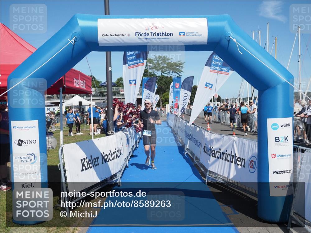 17.08.2025 - KN Förde Triathlon 2025 MichiJ http://msf.ph/oto/8589263 17.08.2025 13:46:45 Laufen 425 meine-sportfotos.de