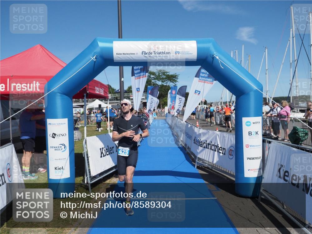17.08.2025 - KN Förde Triathlon 2025 MichiJ http://msf.ph/oto/8589304 17.08.2025 13:46:46 Laufen 425 meine-sportfotos.de