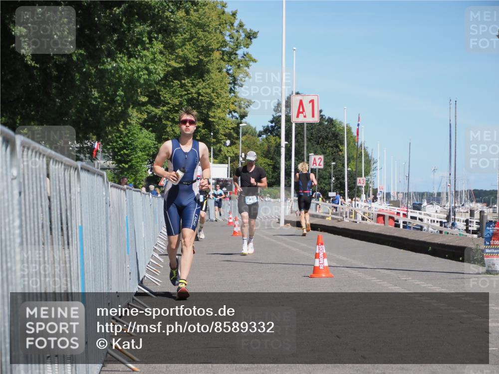 17.08.2025 - KN Förde Triathlon 2025 KatJ http://msf.ph/oto/8589332 17.08.2025 13:33:54 Laufen 445, 452, 464 meine-sportfotos.de