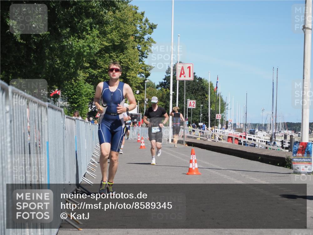 17.08.2025 - KN Förde Triathlon 2025 KatJ http://msf.ph/oto/8589345 17.08.2025 13:33:54 Laufen 445, 452, 464 meine-sportfotos.de
