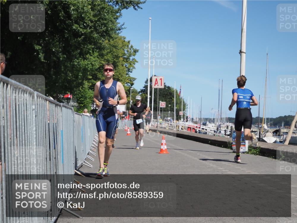 17.08.2025 - KN Förde Triathlon 2025 KatJ http://msf.ph/oto/8589359 17.08.2025 13:33:55 Laufen 445, 452, 453, 464 meine-sportfotos.de