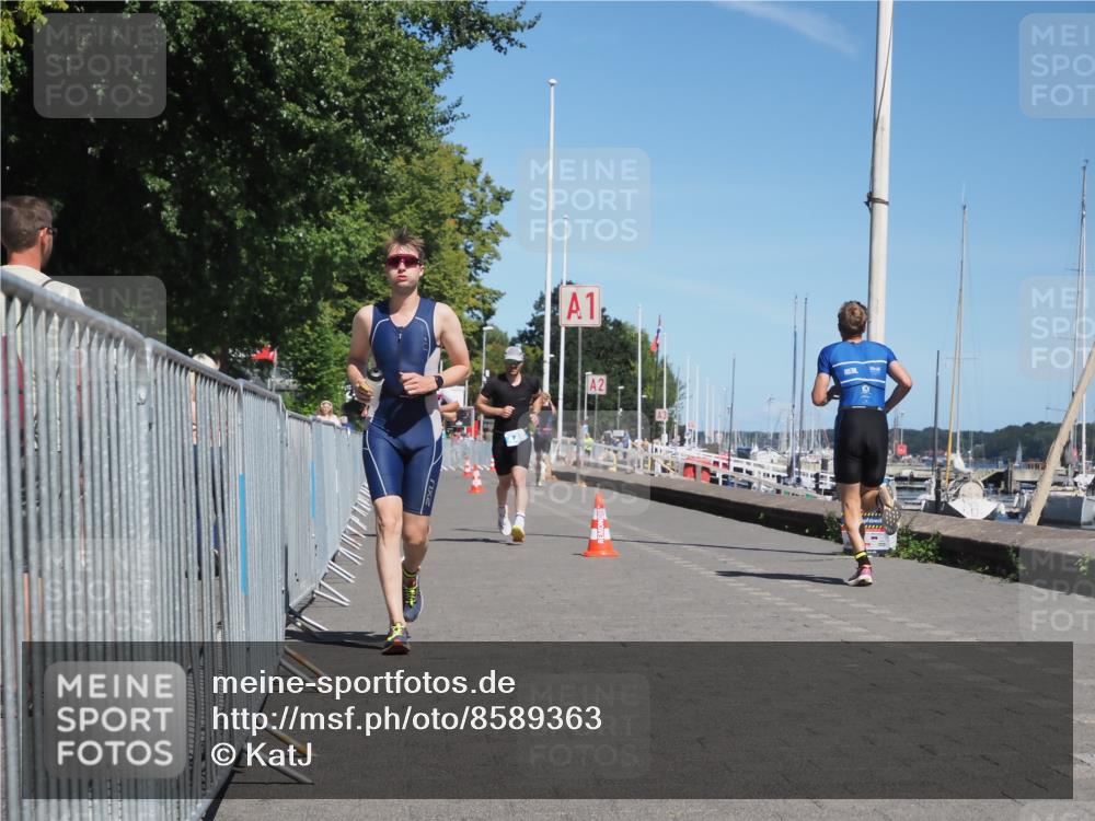 17.08.2025 - KN Förde Triathlon 2025 KatJ http://msf.ph/oto/8589363 17.08.2025 13:33:55 Laufen 445, 452, 453, 464 meine-sportfotos.de