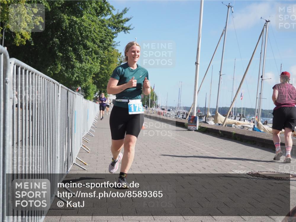 17.08.2025 - KN Förde Triathlon 2025 KatJ http://msf.ph/oto/8589365 17.08.2025 10:41:57 Laufen 160, 175 meine-sportfotos.de