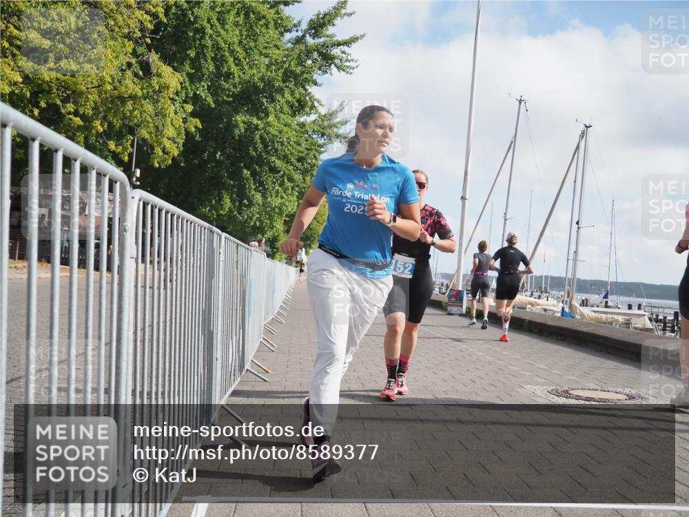 17.08.2025 - KN Förde Triathlon 2025 KatJ http://msf.ph/oto/8589377 17.08.2025 10:15:51 Laufen 152, 169 meine-sportfotos.de