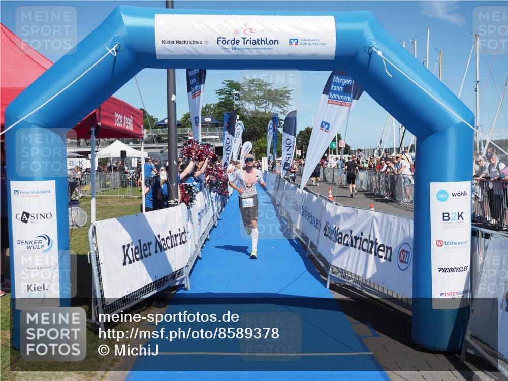 17.08.2025 - KN Förde Triathlon 2025 MichiJ http://msf.ph/oto/8589378 17.08.2025 13:47:22 Laufen 439 meine-sportfotos.de