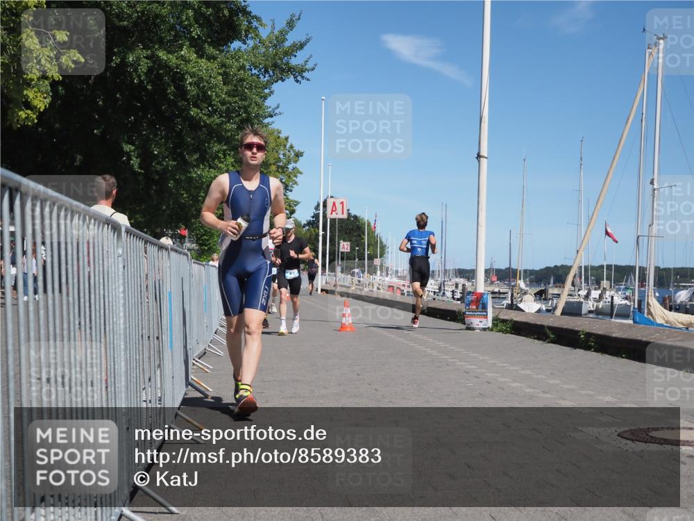 17.08.2025 - KN Förde Triathlon 2025 KatJ http://msf.ph/oto/8589383 17.08.2025 13:33:56 Laufen 445, 452, 453, 464 meine-sportfotos.de