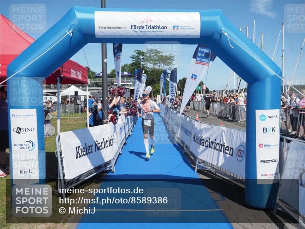 17.08.2025 - KN Förde Triathlon 2025 MichiJ http://msf.ph/oto/8589386 17.08.2025 13:47:23 Laufen 439 meine-sportfotos.de