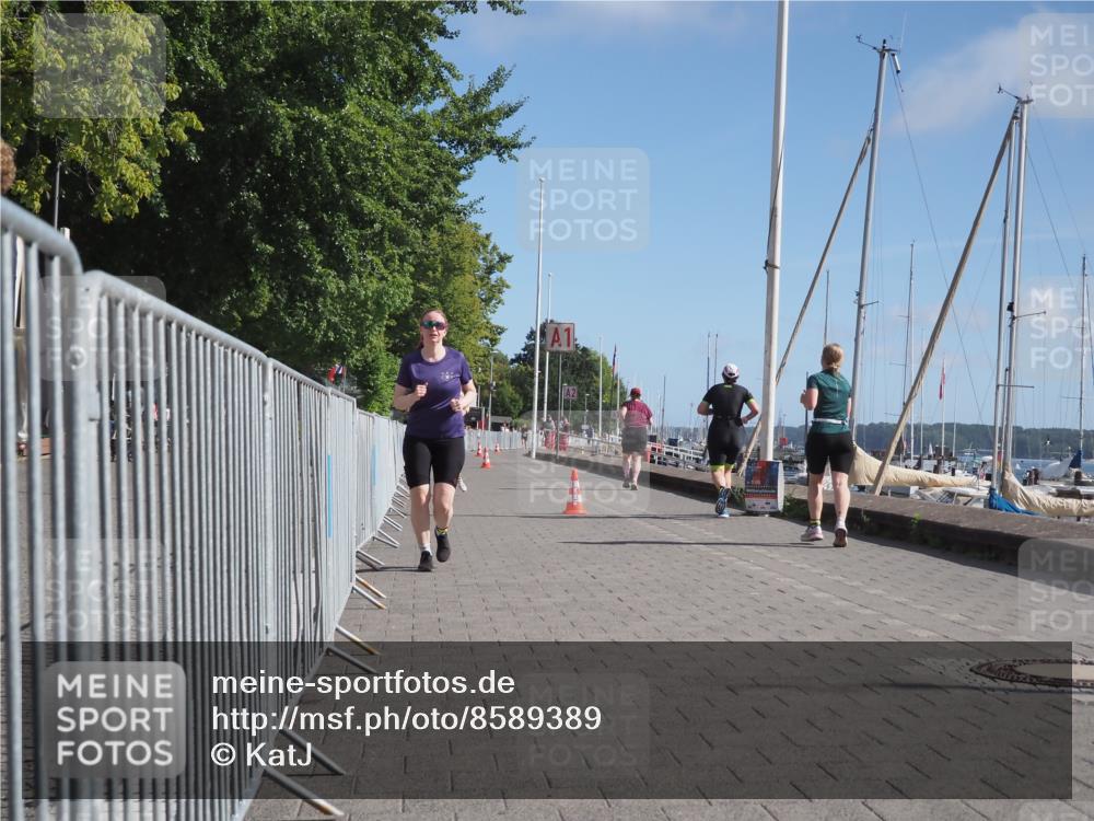 17.08.2025 - KN Förde Triathlon 2025 KatJ http://msf.ph/oto/8589389 17.08.2025 10:42:06 Laufen 170, 230 meine-sportfotos.de