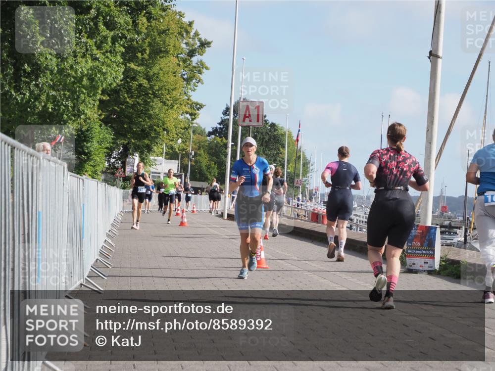 17.08.2025 - KN Förde Triathlon 2025 KatJ http://msf.ph/oto/8589392 17.08.2025 10:15:58 Laufen 108 meine-sportfotos.de
