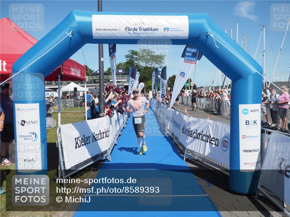 17.08.2025 - KN Förde Triathlon 2025 MichiJ http://msf.ph/oto/8589393 17.08.2025 13:47:23 Laufen 439 meine-sportfotos.de