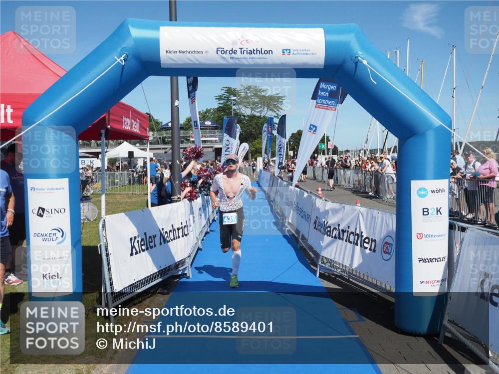17.08.2025 - KN Förde Triathlon 2025 MichiJ http://msf.ph/oto/8589401 17.08.2025 13:47:23 Laufen 439 meine-sportfotos.de