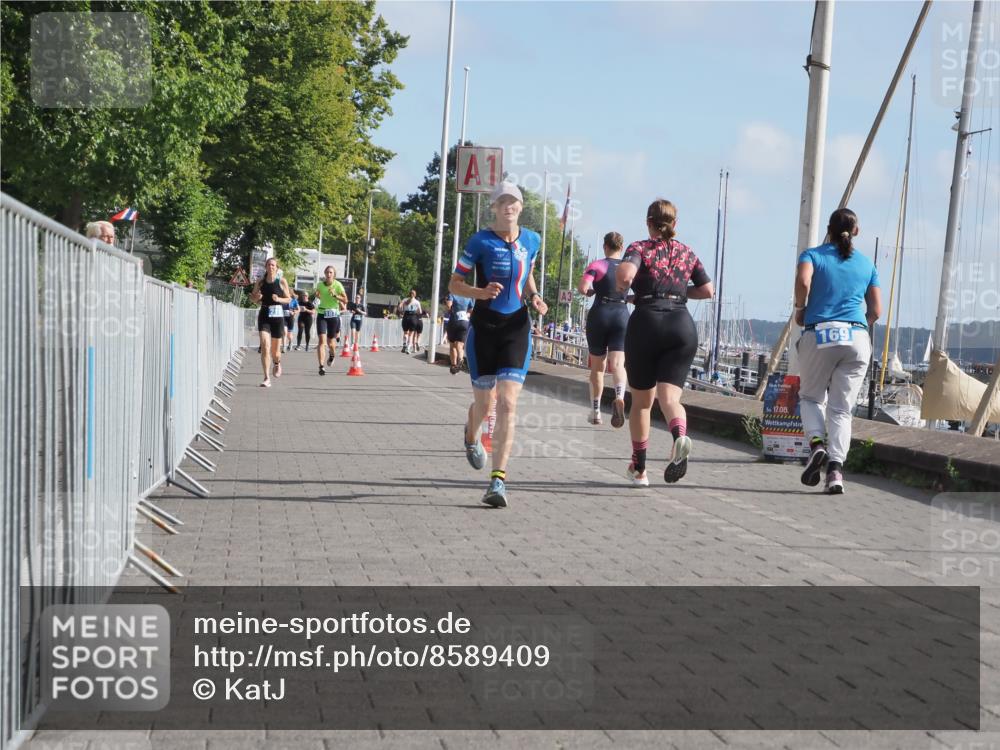 17.08.2025 - KN Förde Triathlon 2025 KatJ http://msf.ph/oto/8589409 17.08.2025 10:15:59 Laufen 108 meine-sportfotos.de