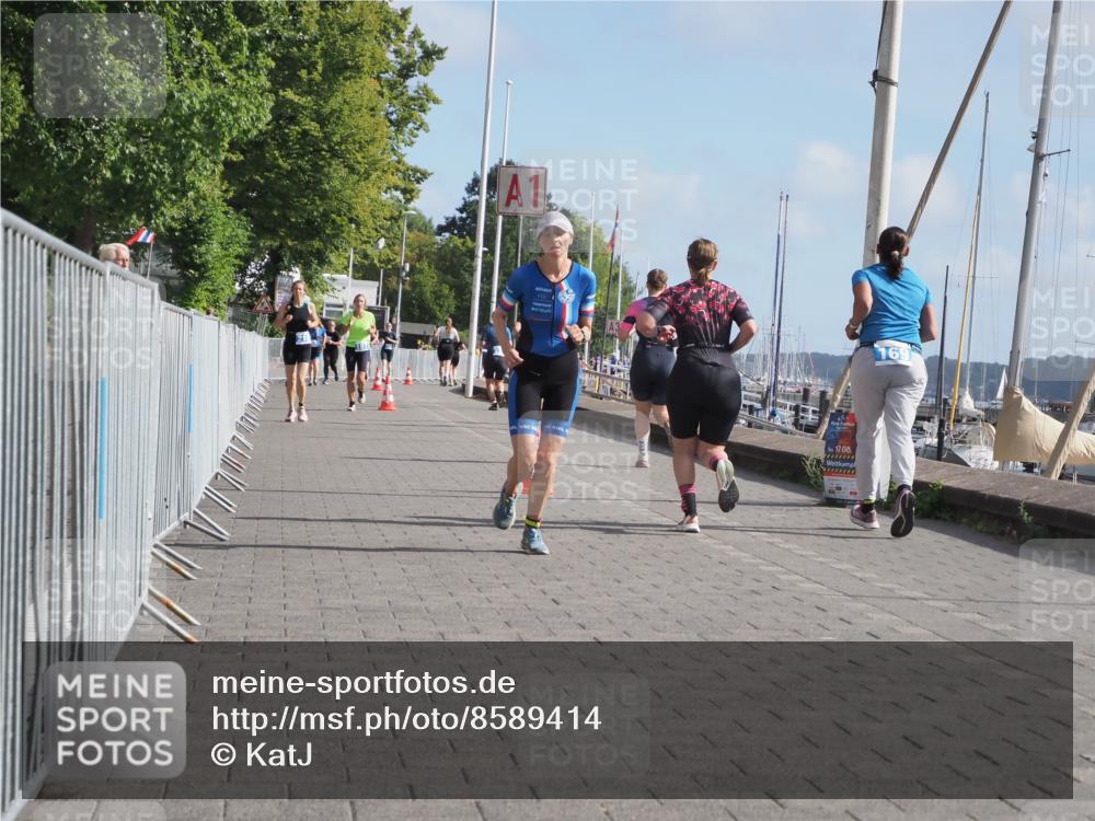 17.08.2025 - KN Förde Triathlon 2025 KatJ http://msf.ph/oto/8589414 17.08.2025 10:15:59 Laufen 108 meine-sportfotos.de