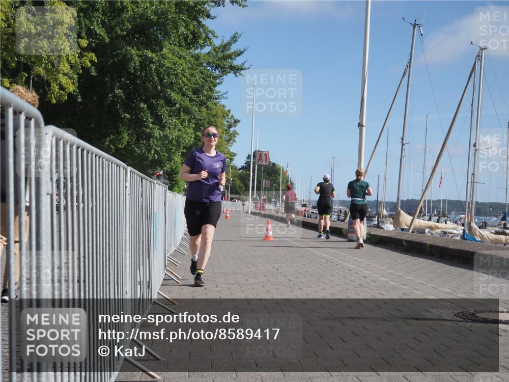 17.08.2025 - KN Förde Triathlon 2025 KatJ http://msf.ph/oto/8589417 17.08.2025 10:42:07 Laufen 170, 230 meine-sportfotos.de
