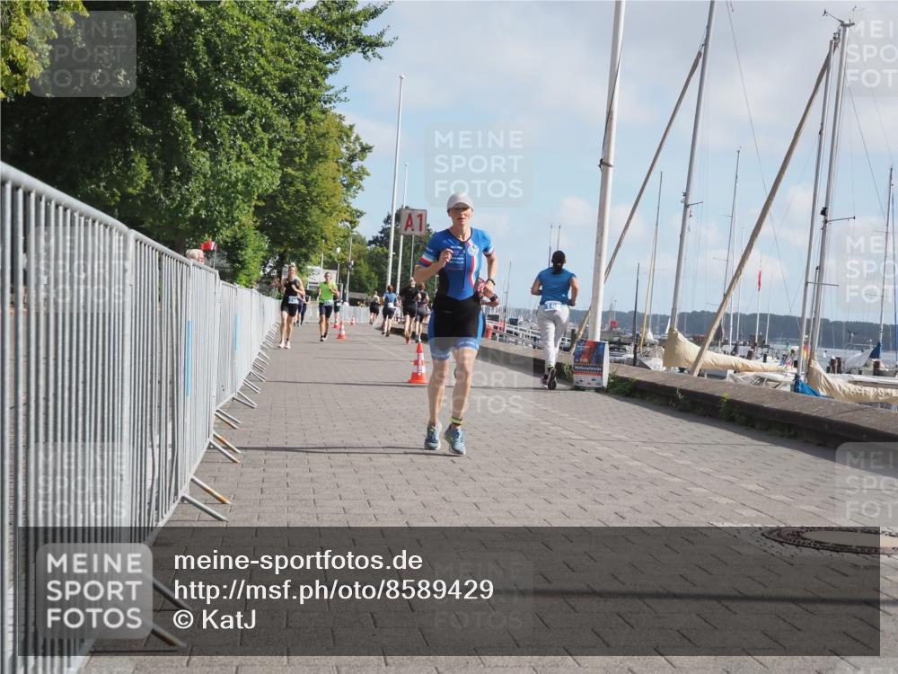 17.08.2025 - KN Förde Triathlon 2025 KatJ http://msf.ph/oto/8589429 17.08.2025 10:16:00 Laufen 108, 218 meine-sportfotos.de