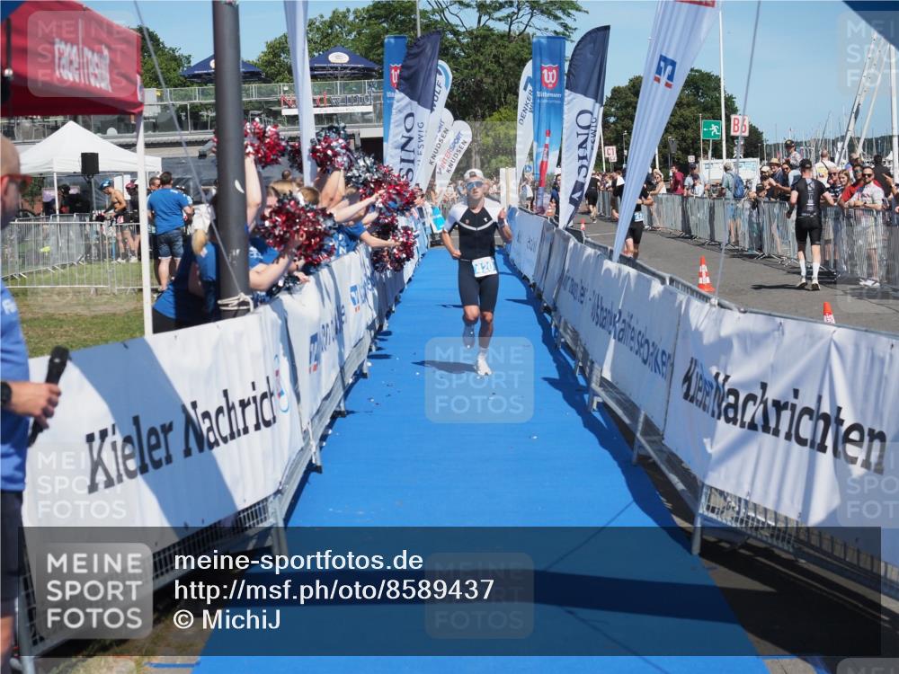 17.08.2025 - KN Förde Triathlon 2025 MichiJ http://msf.ph/oto/8589437 17.08.2025 13:47:32 Laufen 420, 424 meine-sportfotos.de