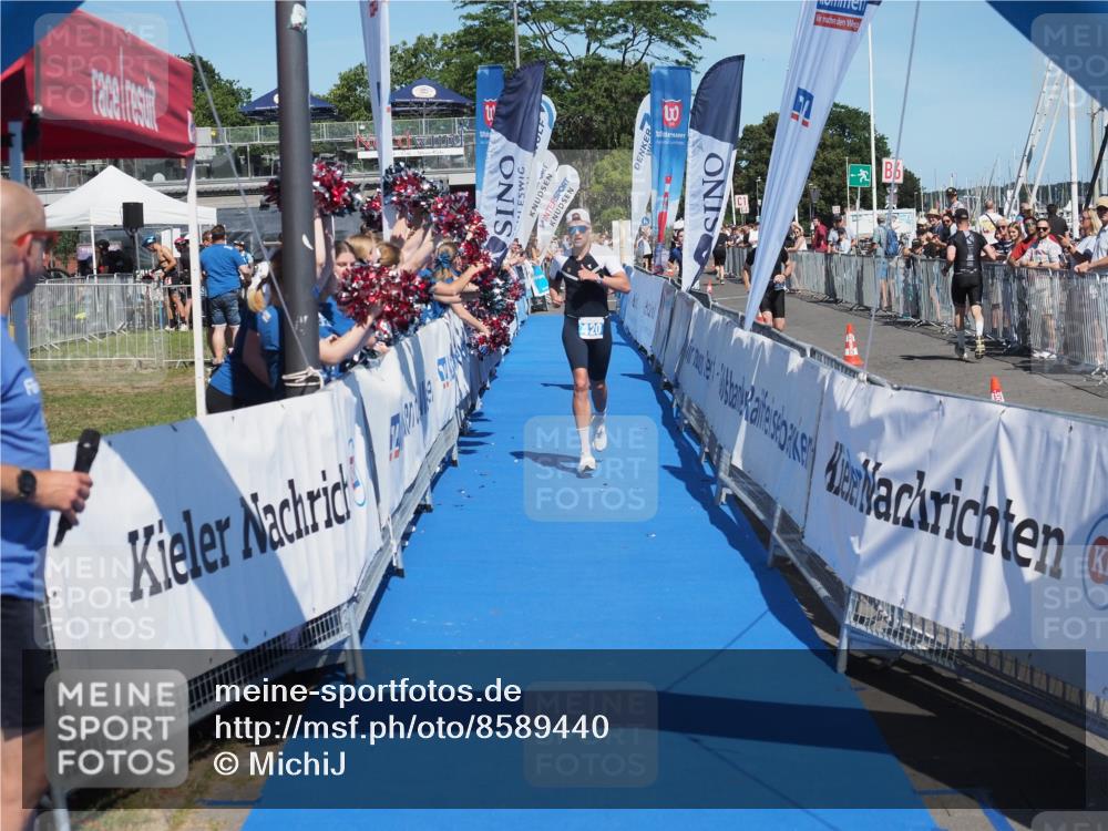 17.08.2025 - KN Förde Triathlon 2025 MichiJ http://msf.ph/oto/8589440 17.08.2025 13:47:32 Laufen 420, 424 meine-sportfotos.de