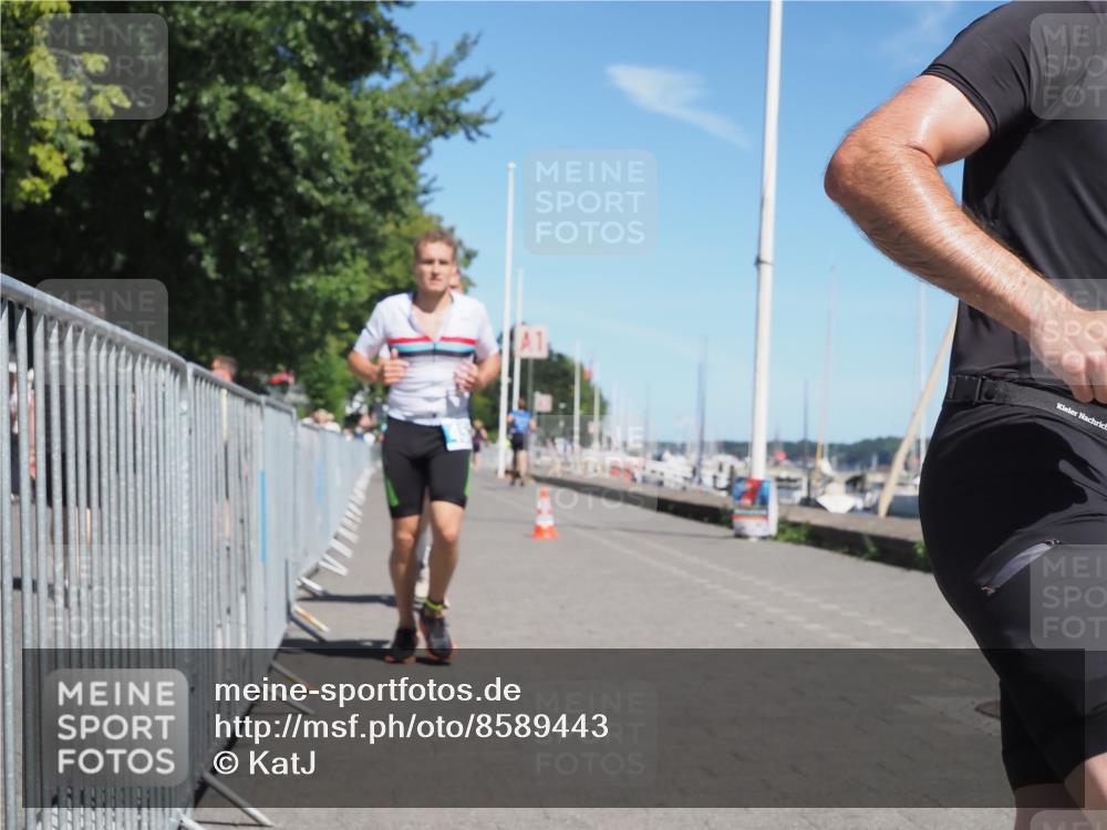 17.08.2025 - KN Förde Triathlon 2025 KatJ http://msf.ph/oto/8589443 17.08.2025 13:34:02 Laufen 445, 452, 453 meine-sportfotos.de