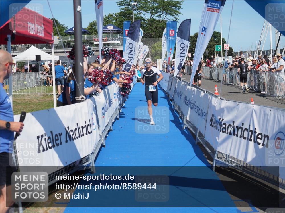 17.08.2025 - KN Förde Triathlon 2025 MichiJ http://msf.ph/oto/8589444 17.08.2025 13:47:32 Laufen 420, 424 meine-sportfotos.de