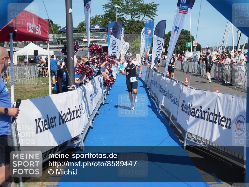17.08.2025 - KN Förde Triathlon 2025 MichiJ http://msf.ph/oto/8589447 17.08.2025 13:47:32 Laufen 420, 424 meine-sportfotos.de