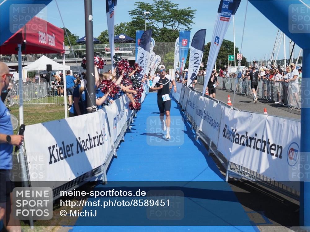 17.08.2025 - KN Förde Triathlon 2025 MichiJ http://msf.ph/oto/8589451 17.08.2025 13:47:33 Laufen 420, 424 meine-sportfotos.de