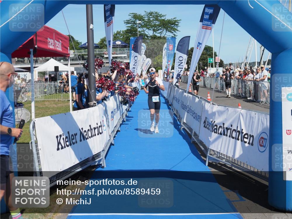 17.08.2025 - KN Förde Triathlon 2025 MichiJ http://msf.ph/oto/8589459 17.08.2025 13:47:33 Laufen 420, 424 meine-sportfotos.de