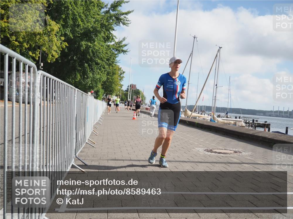 17.08.2025 - KN Förde Triathlon 2025 KatJ http://msf.ph/oto/8589463 17.08.2025 10:16:02 Laufen 108, 187, 218 meine-sportfotos.de