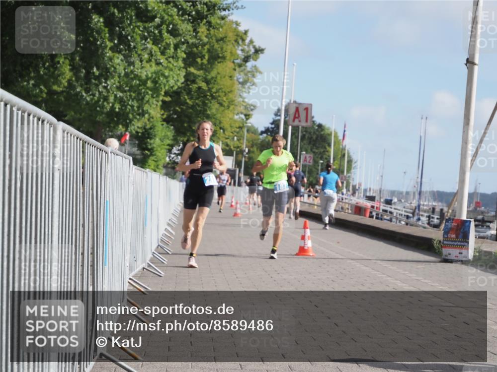 17.08.2025 - KN Förde Triathlon 2025 KatJ http://msf.ph/oto/8589486 17.08.2025 10:16:05 Laufen 108, 187, 218 meine-sportfotos.de