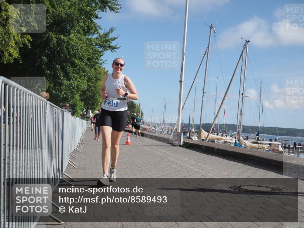 17.08.2025 - KN Förde Triathlon 2025 KatJ http://msf.ph/oto/8589493 17.08.2025 10:42:13 Laufen 230 meine-sportfotos.de