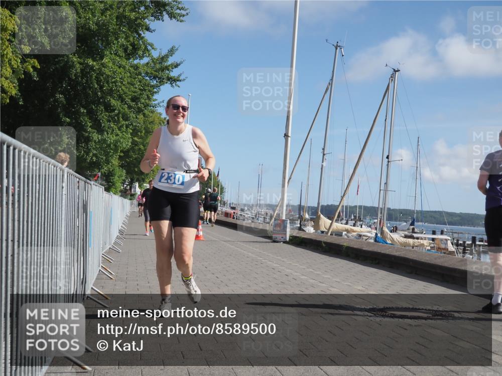 17.08.2025 - KN Förde Triathlon 2025 KatJ http://msf.ph/oto/8589500 17.08.2025 10:42:13 Laufen 230 meine-sportfotos.de