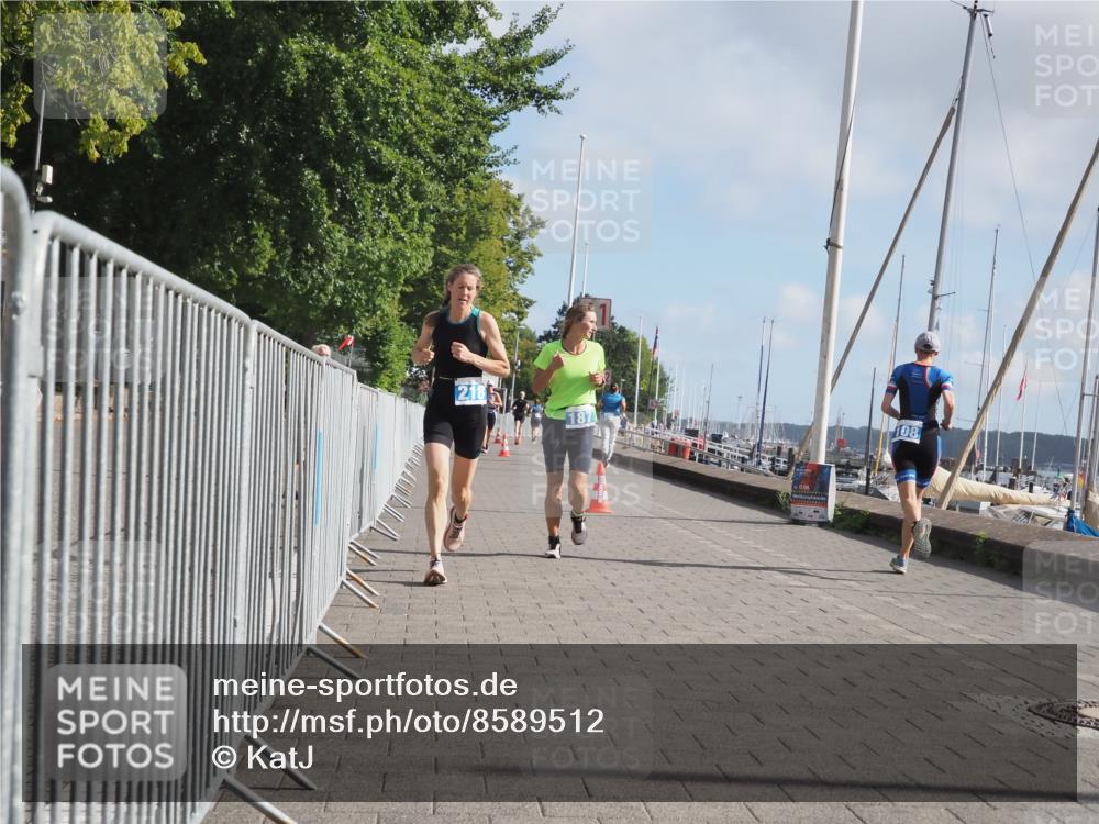 17.08.2025 - KN Förde Triathlon 2025 KatJ http://msf.ph/oto/8589512 17.08.2025 10:16:07 Laufen 187, 218 meine-sportfotos.de