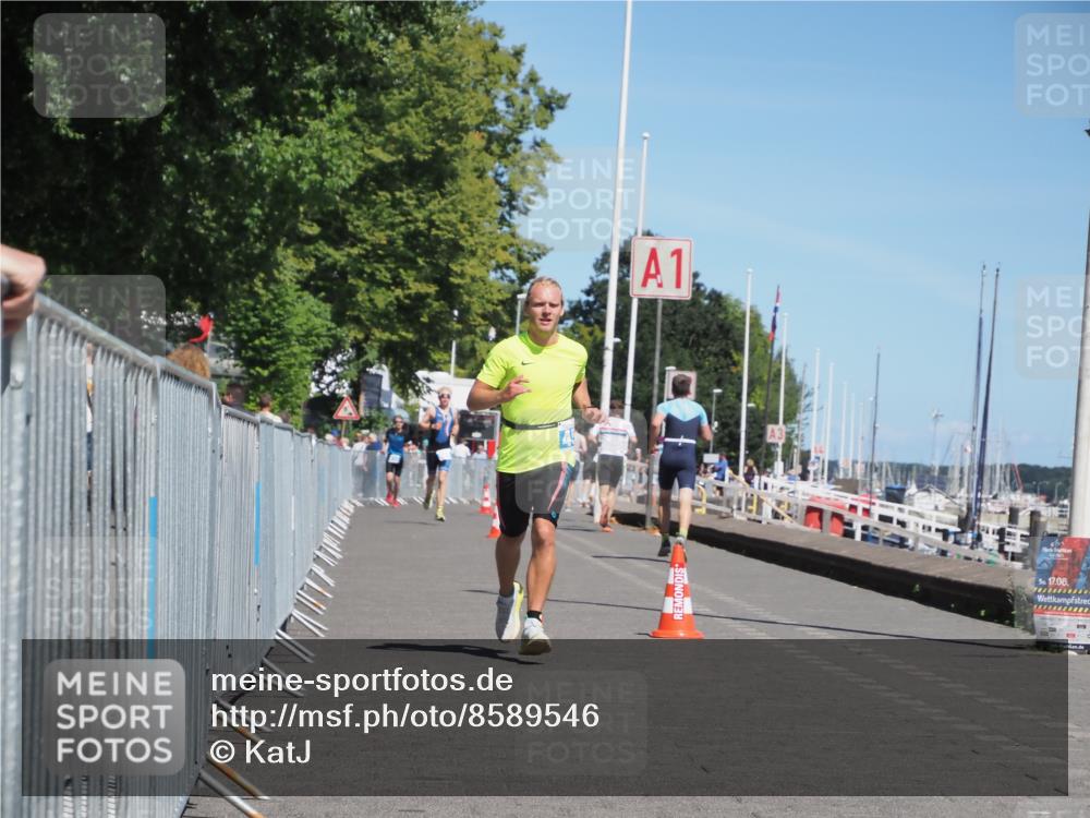 17.08.2025 - KN Förde Triathlon 2025 KatJ http://msf.ph/oto/8589546 17.08.2025 13:34:25 Laufen 456 meine-sportfotos.de