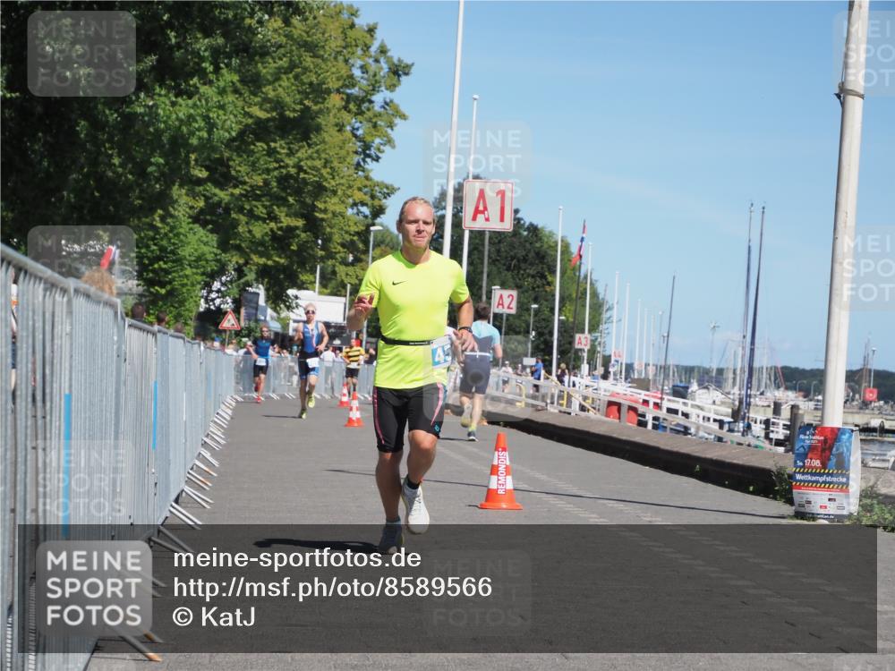 17.08.2025 - KN Förde Triathlon 2025 KatJ http://msf.ph/oto/8589566 17.08.2025 13:34:25 Laufen 456 meine-sportfotos.de