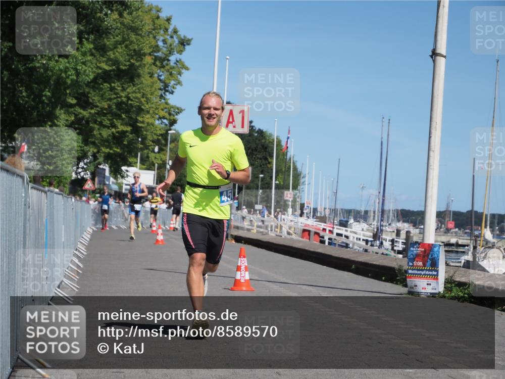 17.08.2025 - KN Förde Triathlon 2025 KatJ http://msf.ph/oto/8589570 17.08.2025 13:34:26 Laufen 456 meine-sportfotos.de