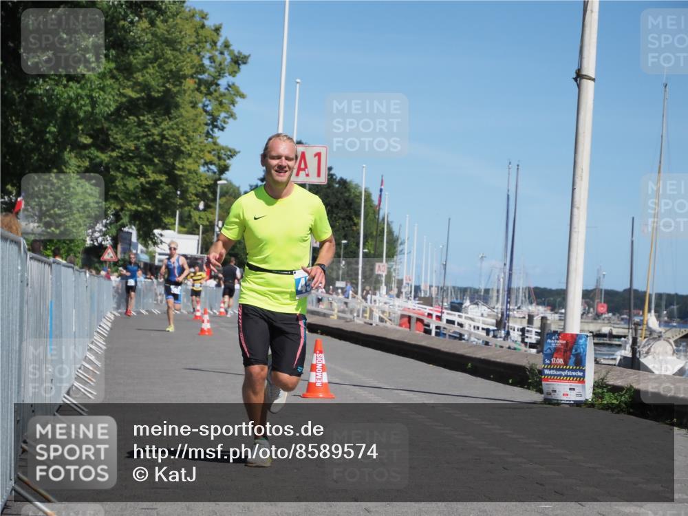 17.08.2025 - KN Förde Triathlon 2025 KatJ http://msf.ph/oto/8589574 17.08.2025 13:34:26 Laufen 456 meine-sportfotos.de