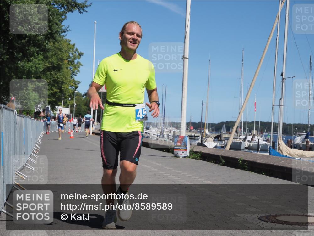 17.08.2025 - KN Förde Triathlon 2025 KatJ http://msf.ph/oto/8589589 17.08.2025 13:34:28 Laufen 401, 456 meine-sportfotos.de