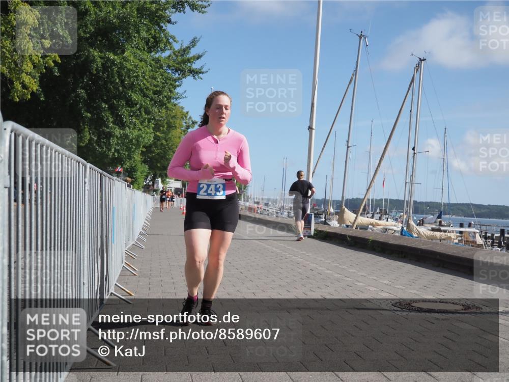 17.08.2025 - KN Förde Triathlon 2025 KatJ http://msf.ph/oto/8589607 17.08.2025 10:42:30 Laufen 243 meine-sportfotos.de