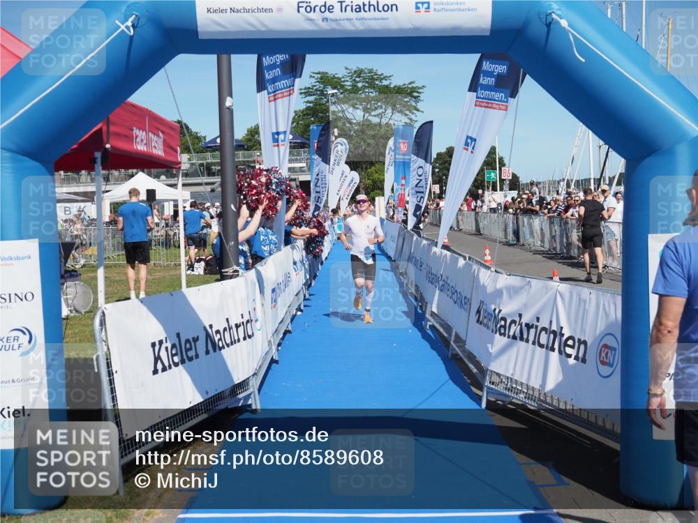 17.08.2025 - KN Förde Triathlon 2025 MichiJ http://msf.ph/oto/8589608 17.08.2025 13:47:51 Laufen 428 meine-sportfotos.de