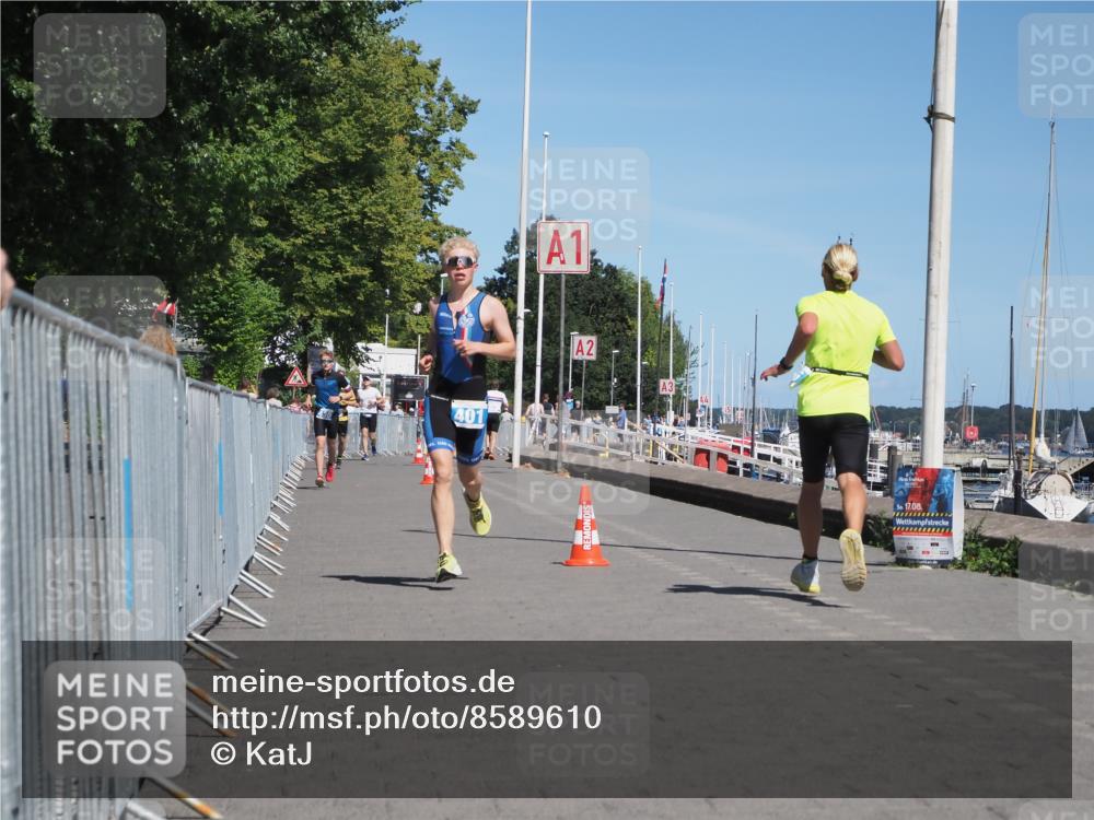 17.08.2025 - KN Förde Triathlon 2025 KatJ http://msf.ph/oto/8589610 17.08.2025 13:34:33 Laufen 401 meine-sportfotos.de